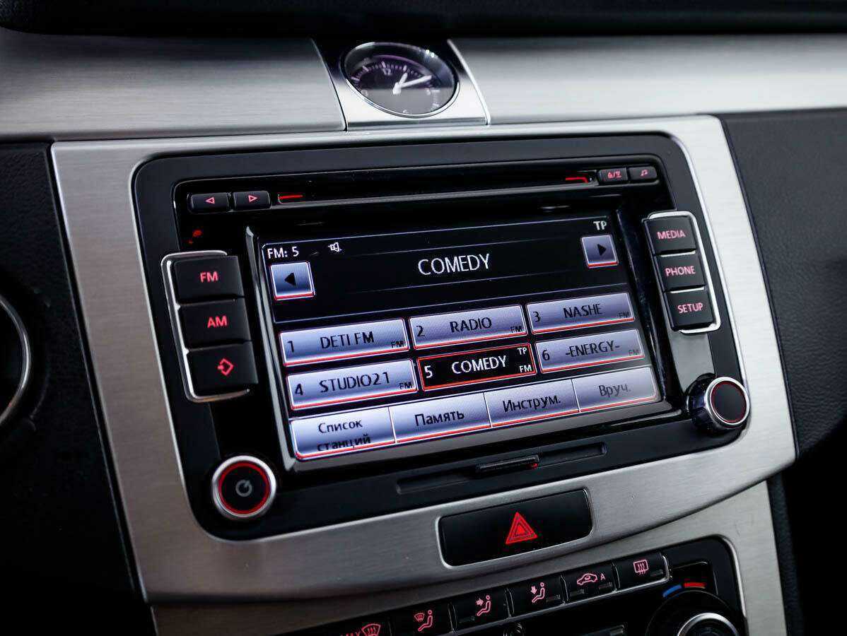 Купить Volkswagen Passat, 2011, 281 025 км, фото №14