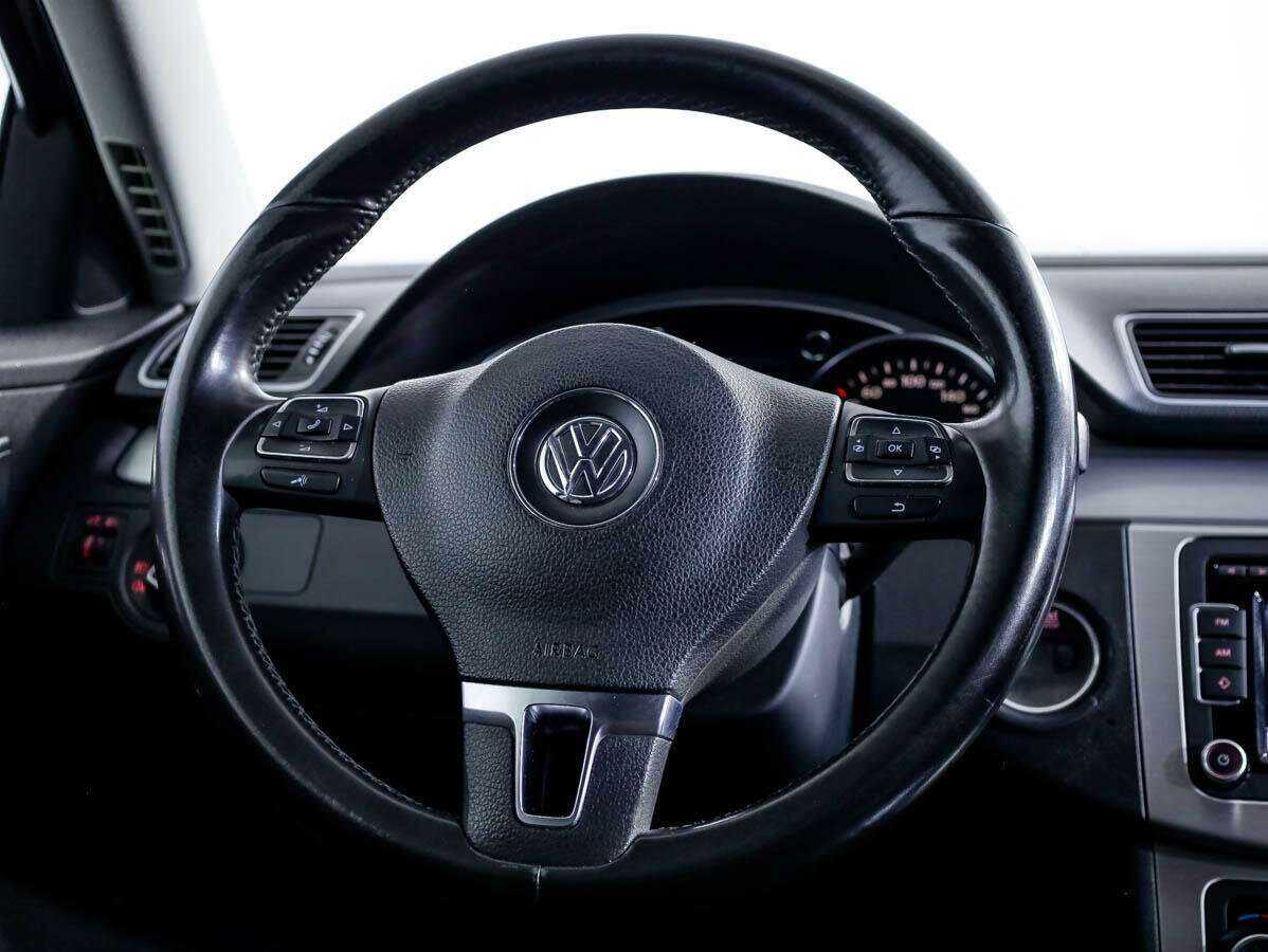 Купить Volkswagen Passat, 2011, 281 025 км, фото №17