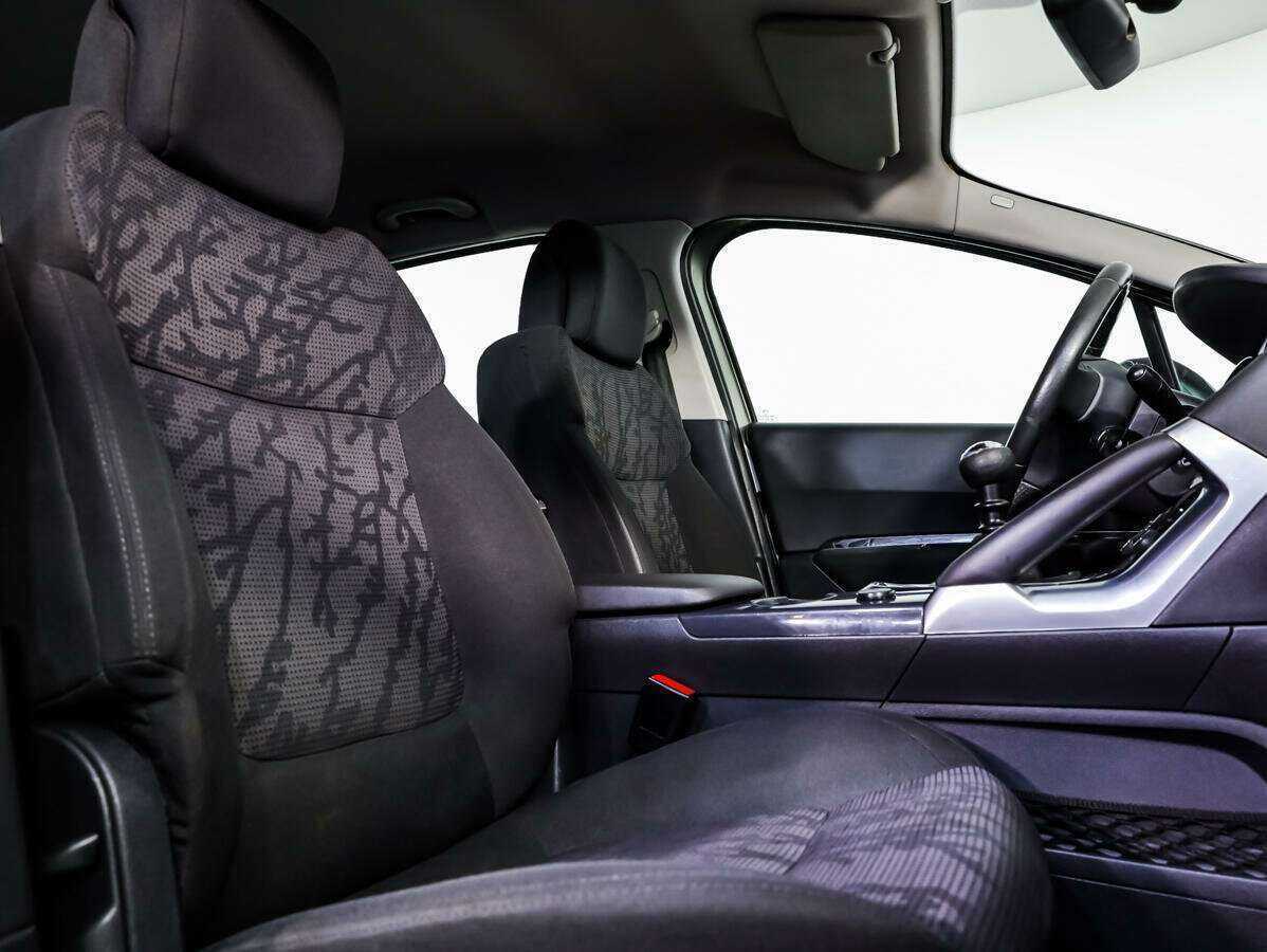 Купить Peugeot 3008, 2011, 133 646 км, фото №9