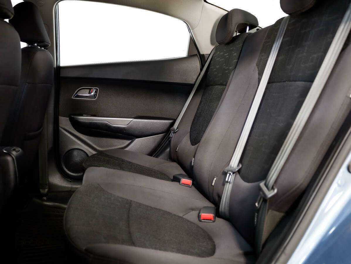 Купить Kia Rio 5-speed, 2011, 215 243 км, фото №10