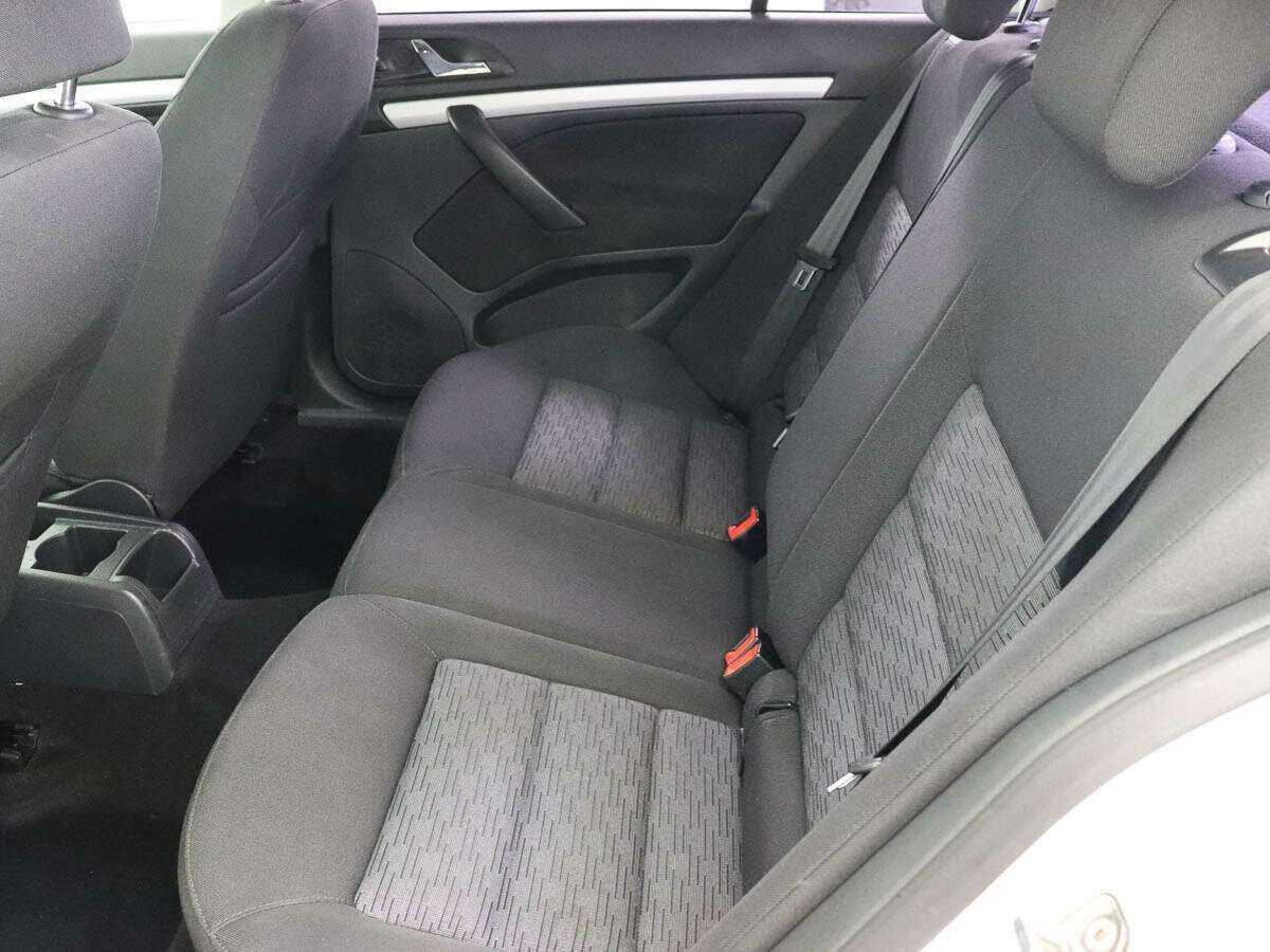 Купить Skoda Octavia, 2011, 175 324 км, фото №8