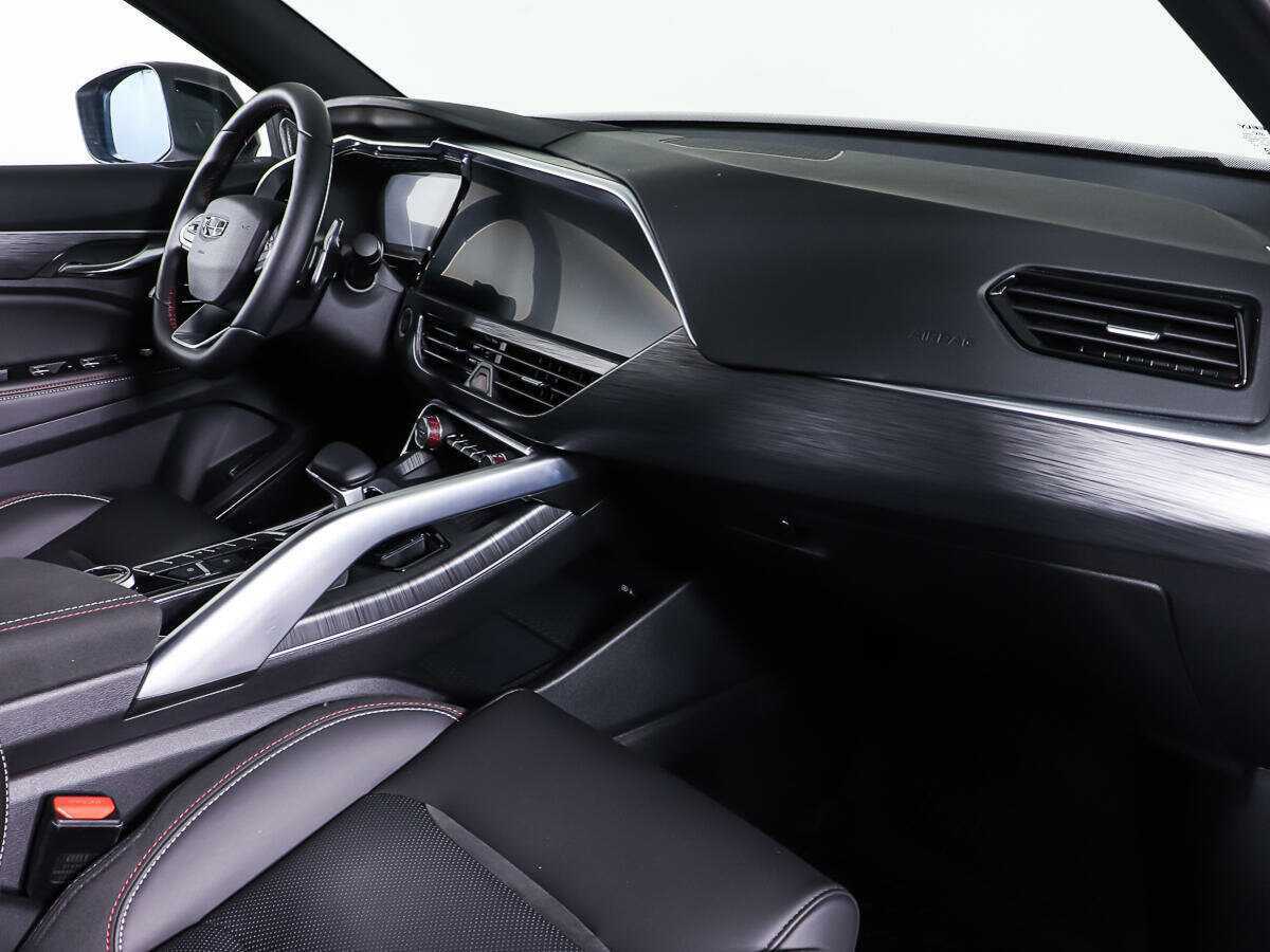 Купить Geely Tugella, 2023, 13 091 км, фото №9