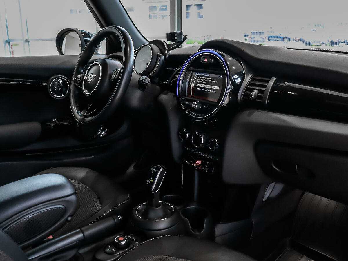 Купить Mini Hatch Cooper, 2019, 42 699 км, фото №12