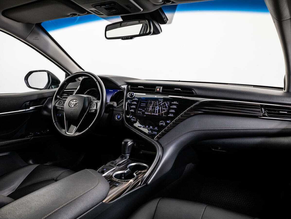 Купить Toyota Camry, 2020, 62 000 км, фото №9