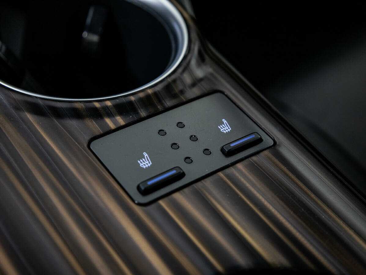 Купить Toyota Camry, 2020, 62 000 км, фото №15