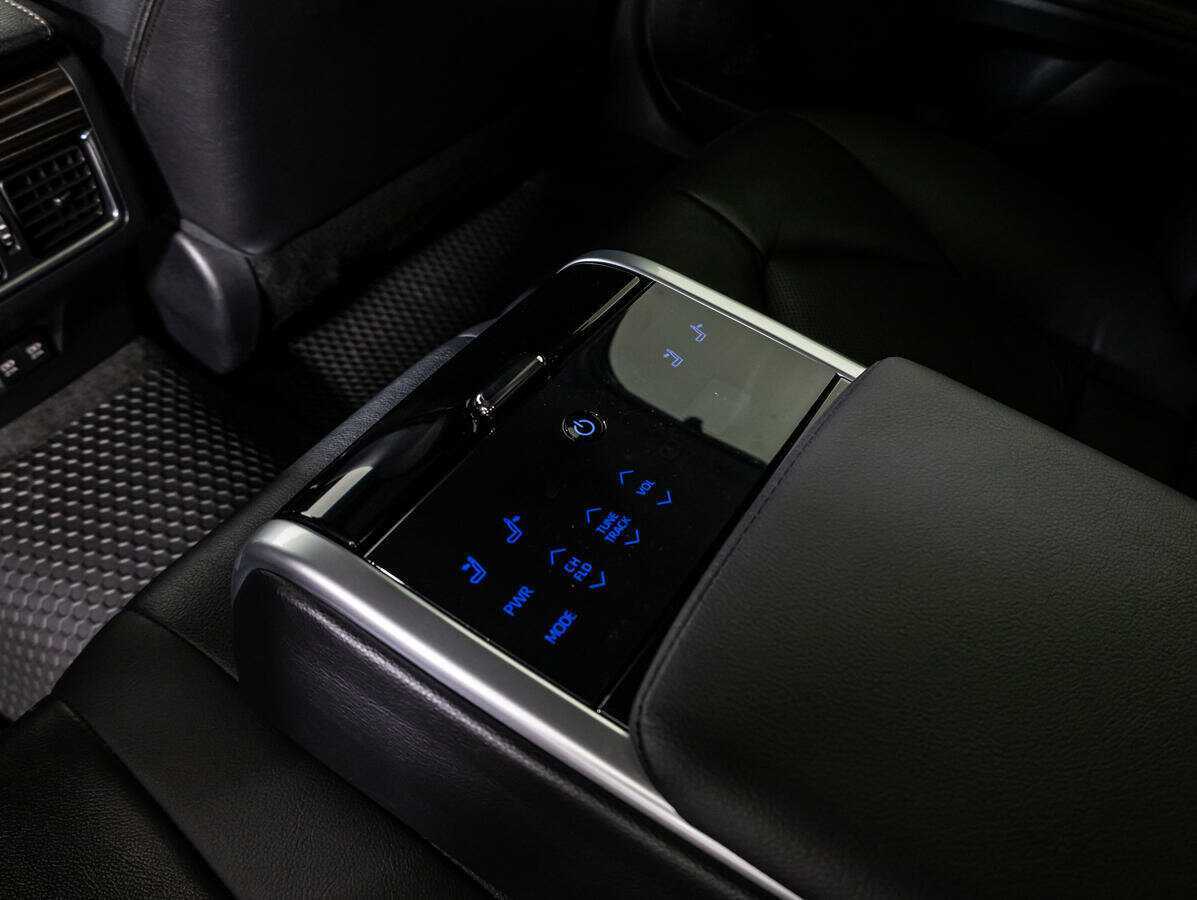 Купить Toyota Camry, 2020, 62 000 км, фото №18