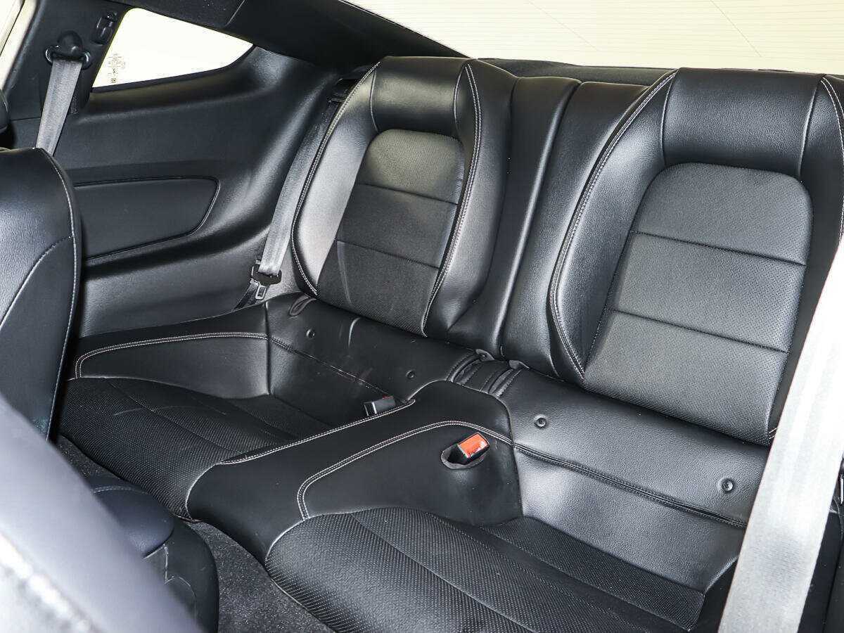 Купить Ford Mustang, 2020, 80 412 км, фото №10
