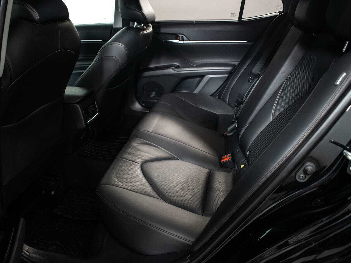 Купить Toyota Camry, 2019, 59 256 км, фото №8