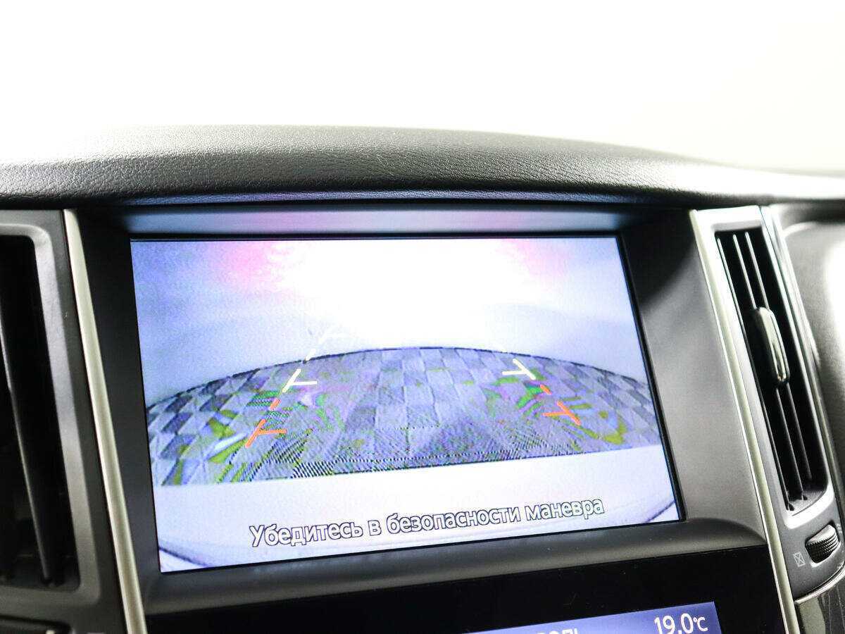 Купить Infiniti Q50, 2015, 204 947 км, фото №16