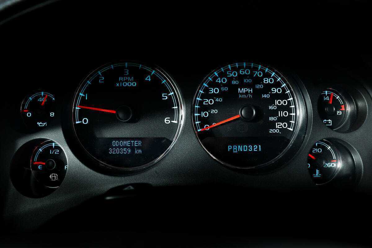 Купить GMC Yukon, 2006, 320 329 км, фото №10