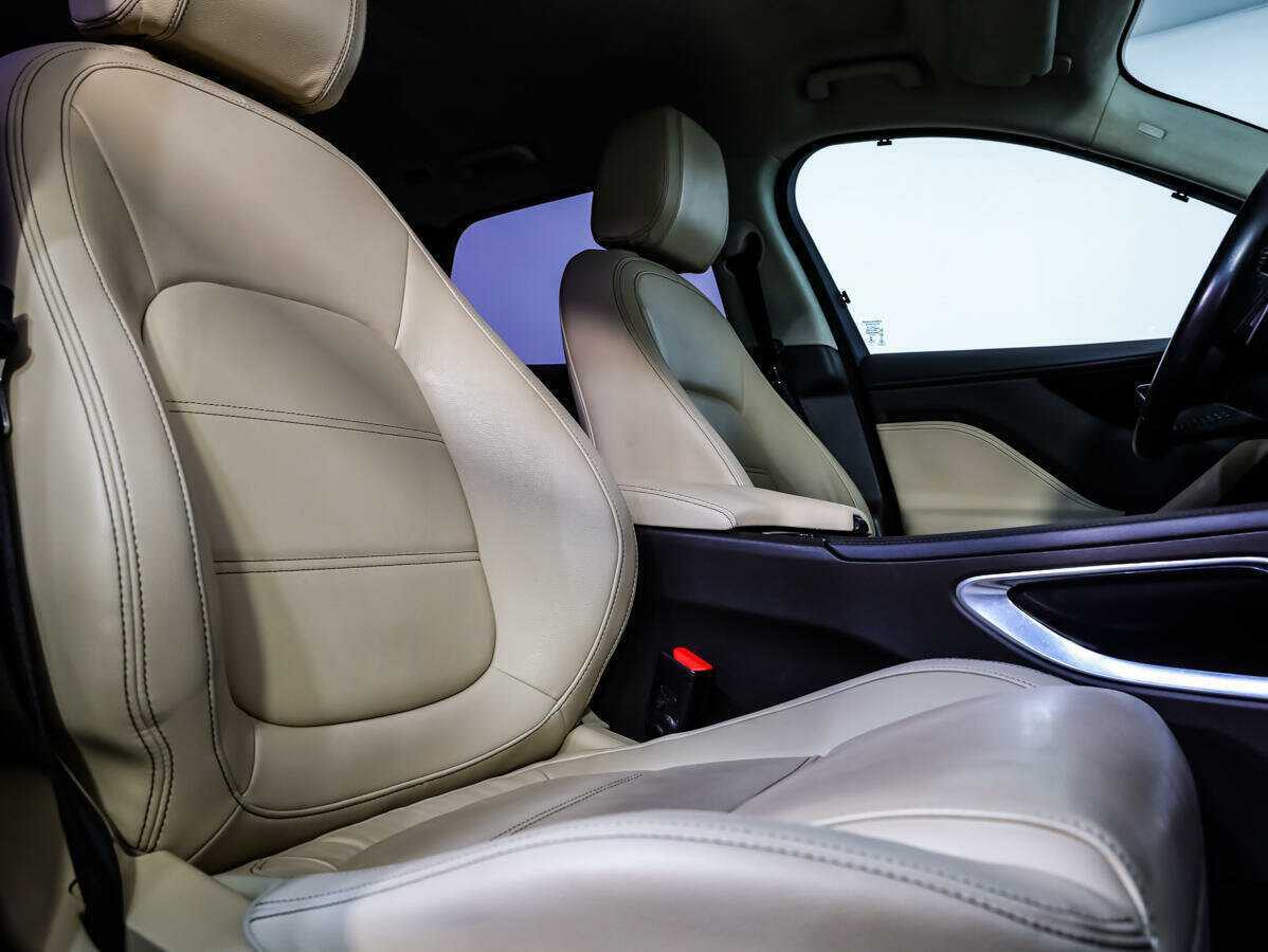 Купить Jaguar F-Pace, 2018, 100 949 км, фото №11