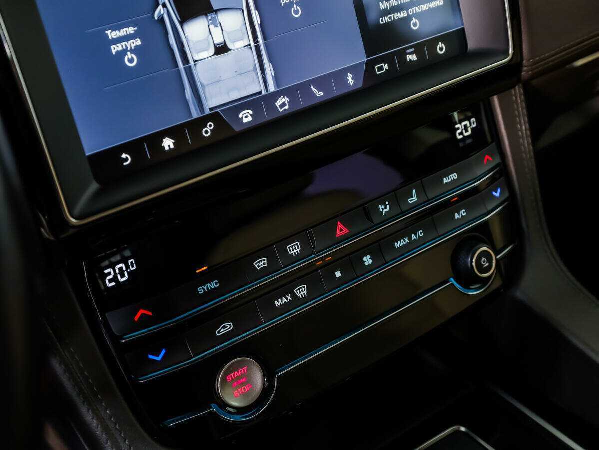 Купить Jaguar F-Pace, 2018, 100 949 км, фото №14