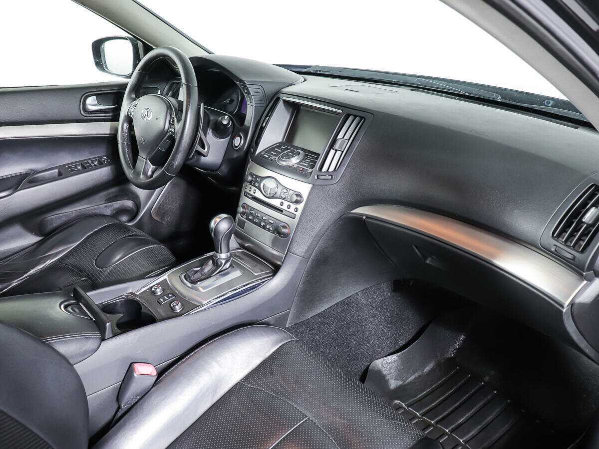 Купить Infiniti G25, 2011, 376 900 км, фото №9