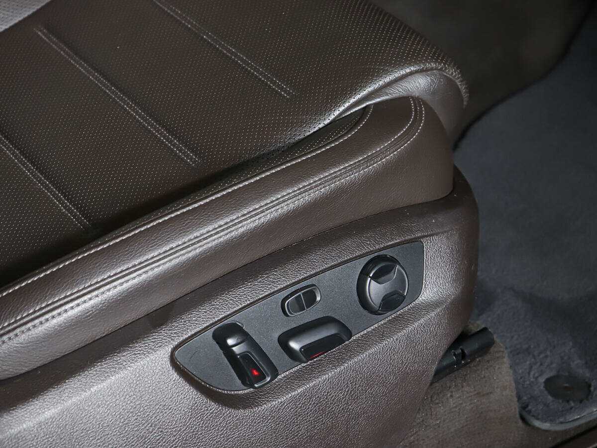 Купить Volkswagen Touareg, 2013, 117 893 км, фото №16