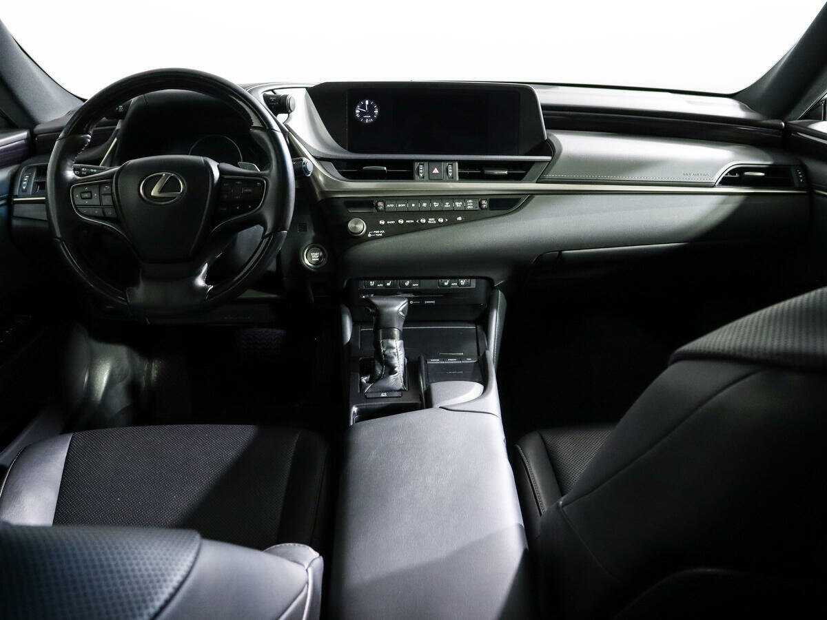 Купить Lexus ES 250, 2021, 63 663 км, фото №10