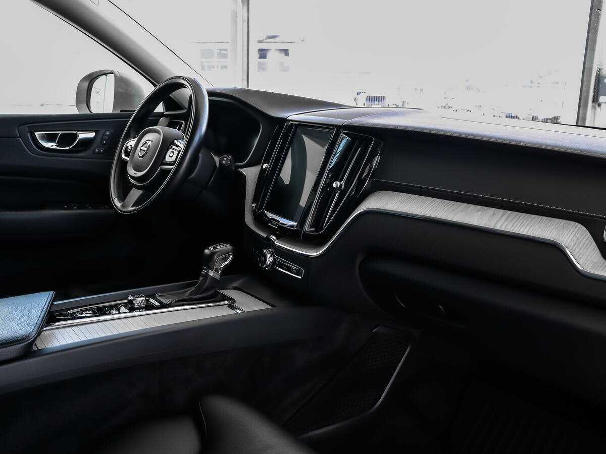 Купить Volvo XC60, 2018, 109 272 км, фото №12