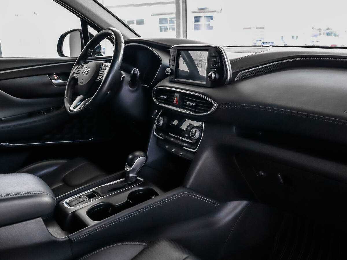 Купить Hyundai Santa Fe, 2018, 61 884 км, фото №13