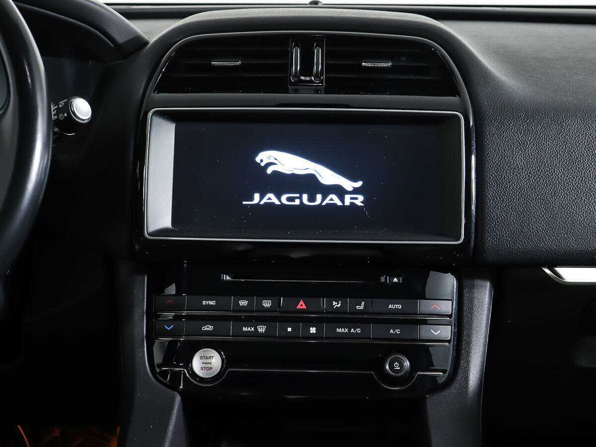 Купить Jaguar F-Pace, 2016, 139 271 км, фото №11
