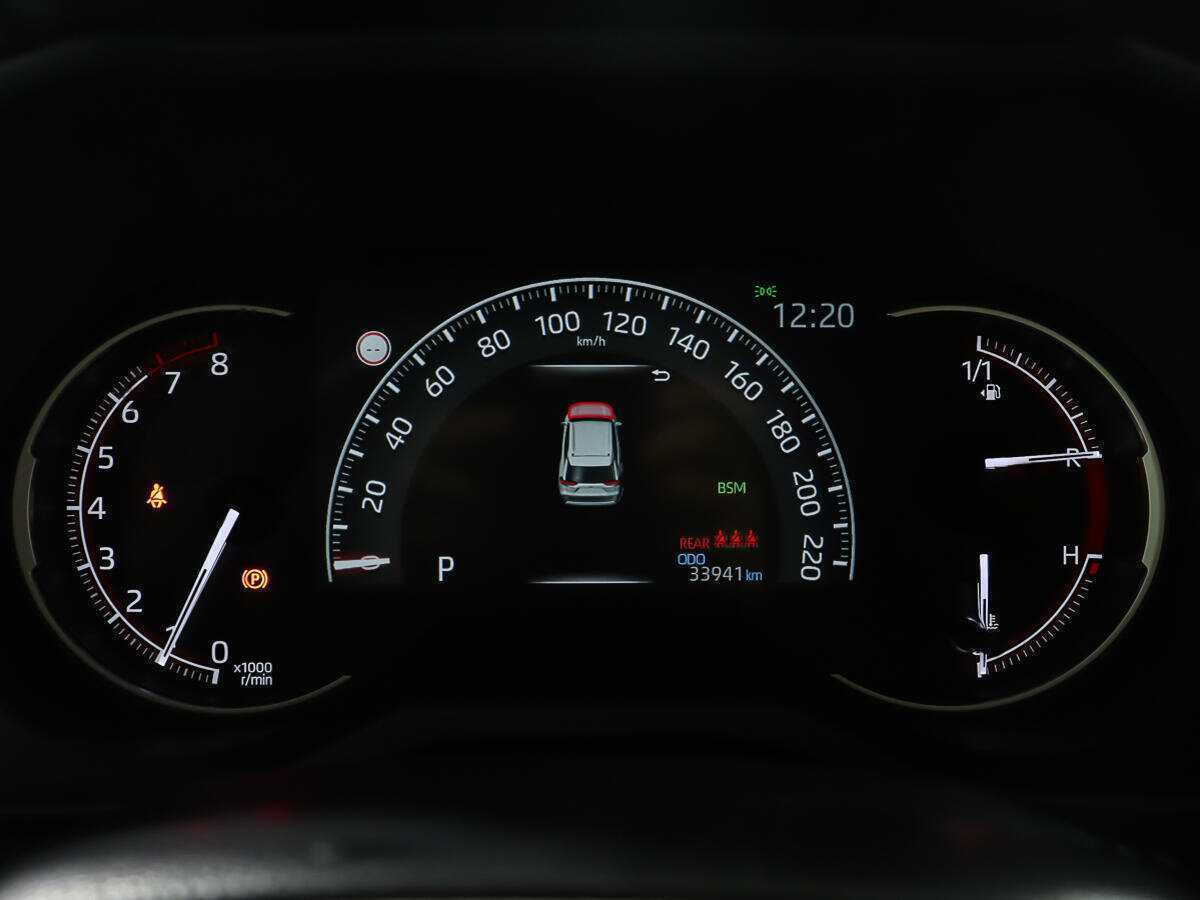 Купить Toyota RAV4, 2021, 33 941 км, фото №14