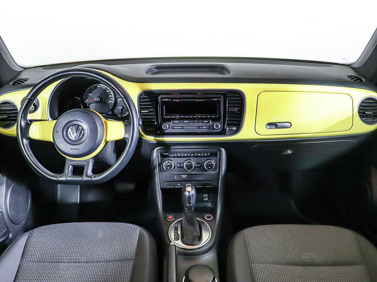 Купить Volkswagen Beetle, 2013, 94 222 км, фото №10