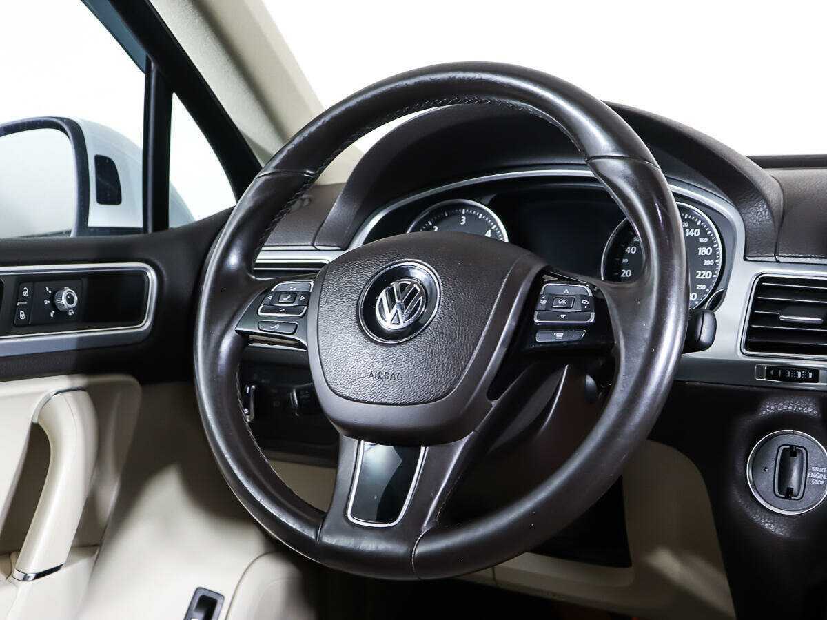 Купить Volkswagen Touareg, 2014, 148 942 км, фото №15