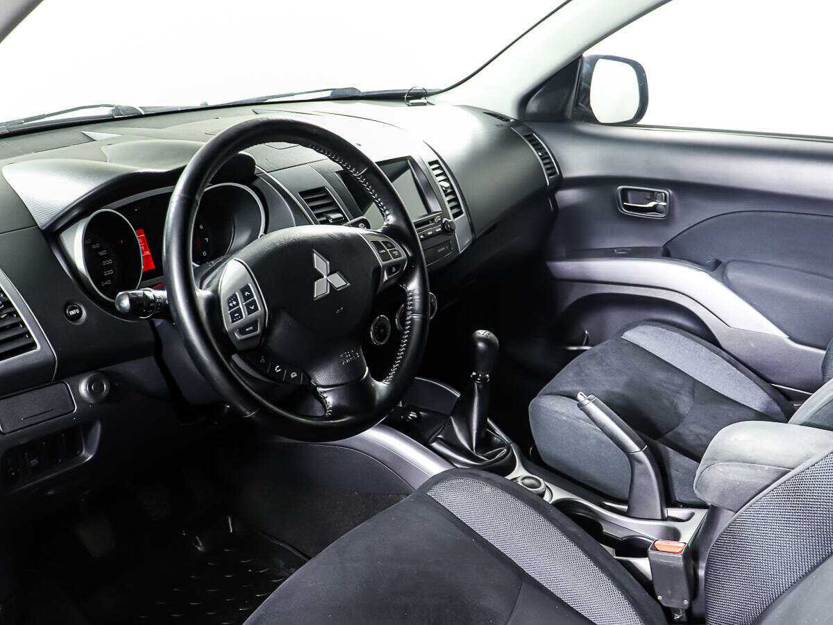 Купить Mitsubishi Outlander, 2008, 172 198 км, фото №13