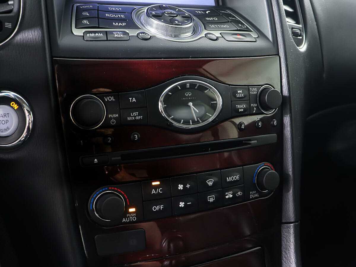 Купить Infiniti QX50, 2013, 139 105 км, фото №21
