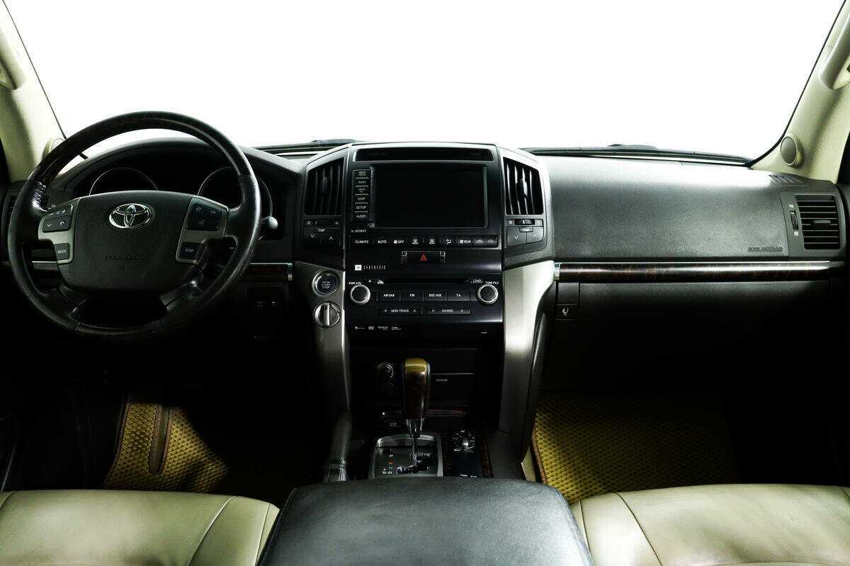 Купить Toyota Land Cruiser, 2011, 289 971 км, фото №11