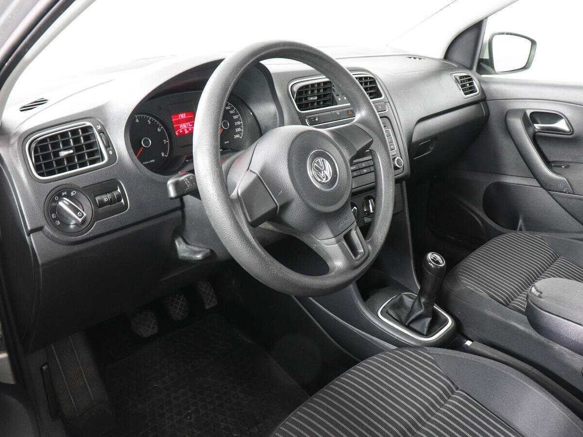 Купить Volkswagen Polo, 2011, 193 676 км, фото №9