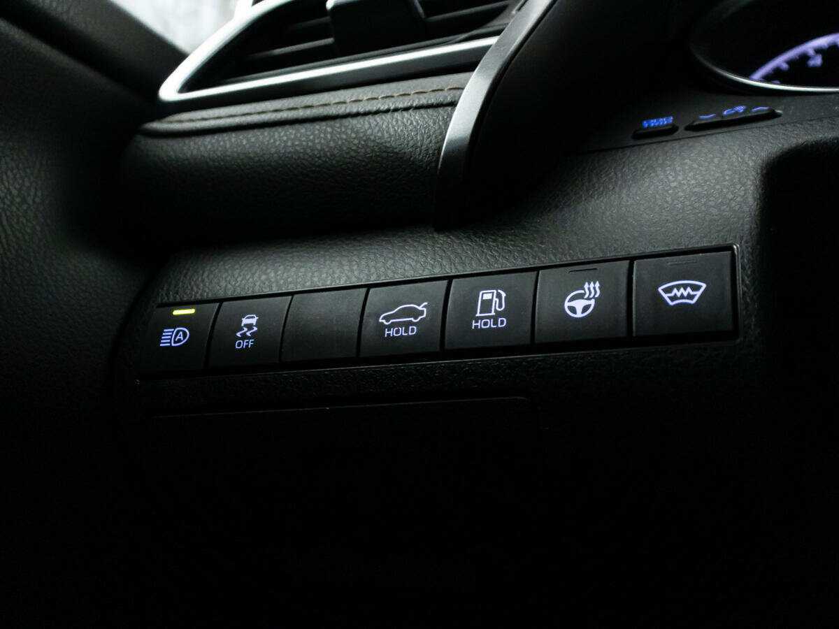 Купить Toyota Camry, 2021, 81 673 км, фото №19