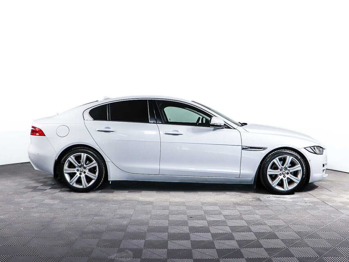 Купить Jaguar XE, 2015, 95 629 км, фото №4