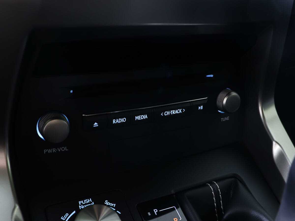 Купить Lexus NX 200, 2020, 56 986 км, фото №18