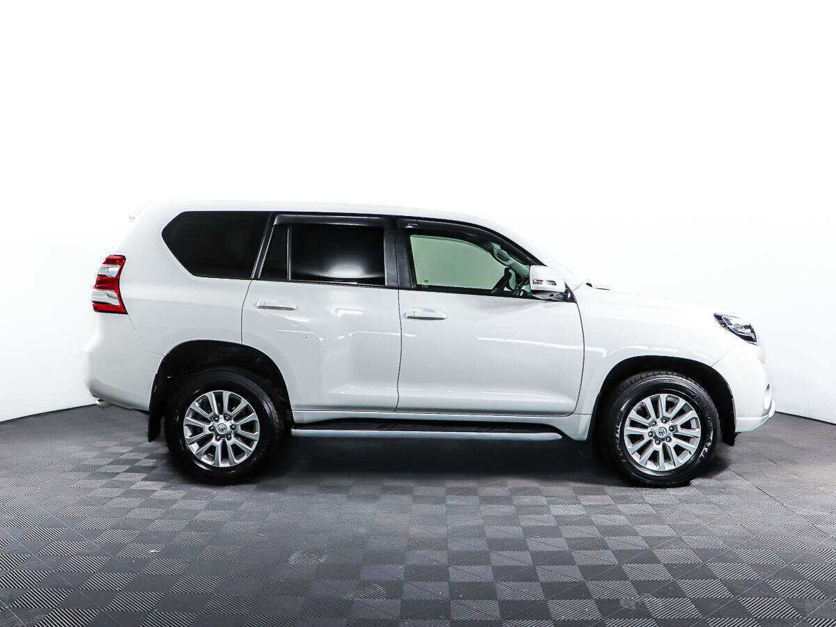Купить Toyota Land Cruiser Prado, 2013, 137 057 км, фото №4