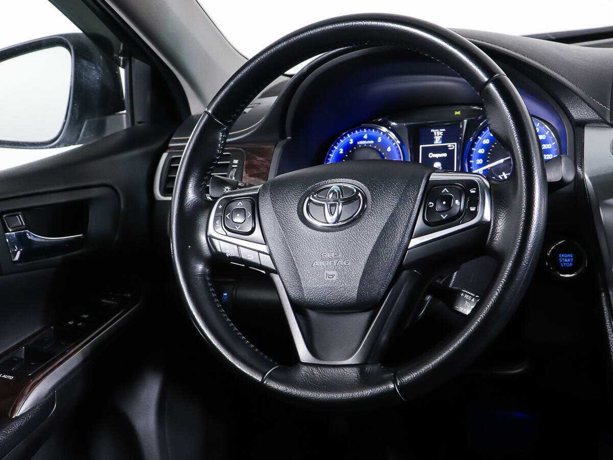 Купить Toyota Camry, 2017, 106 985 км, фото №15