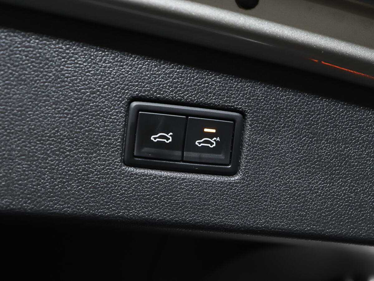 Купить Volkswagen Tiguan, 2017, 59 538 км, фото №16