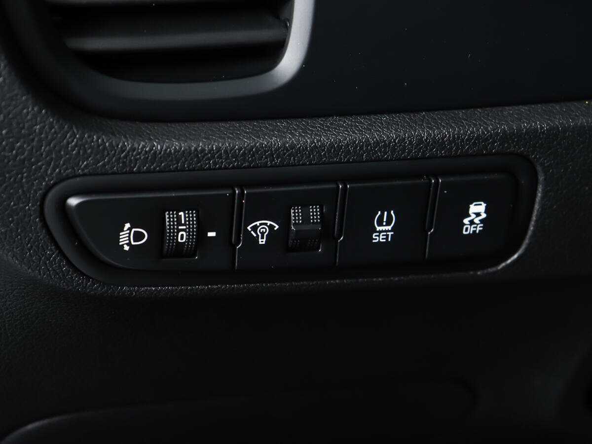 Купить Kia Rio X-Line, 2018, 64 289 км, фото №16