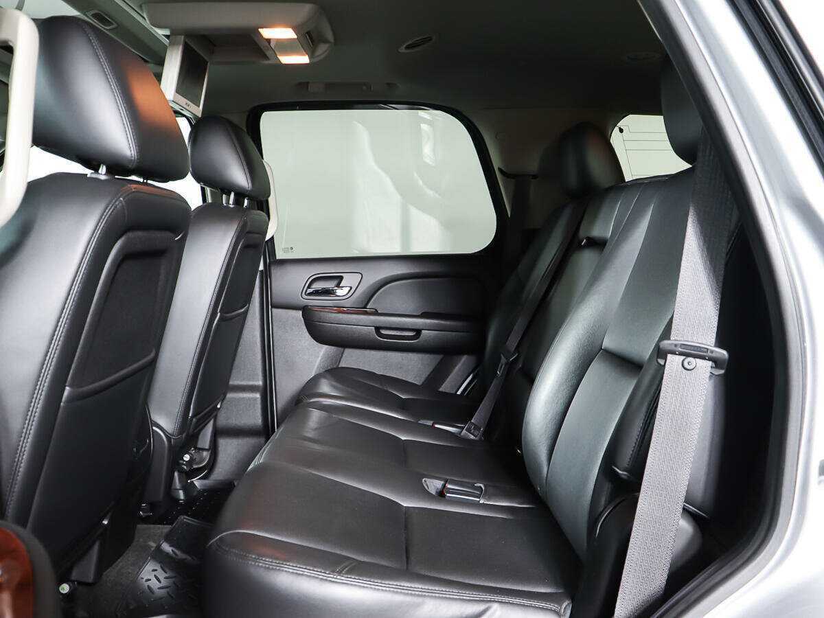 Купить Chevrolet Tahoe 6AT, 2012, 165 000 км, фото №10