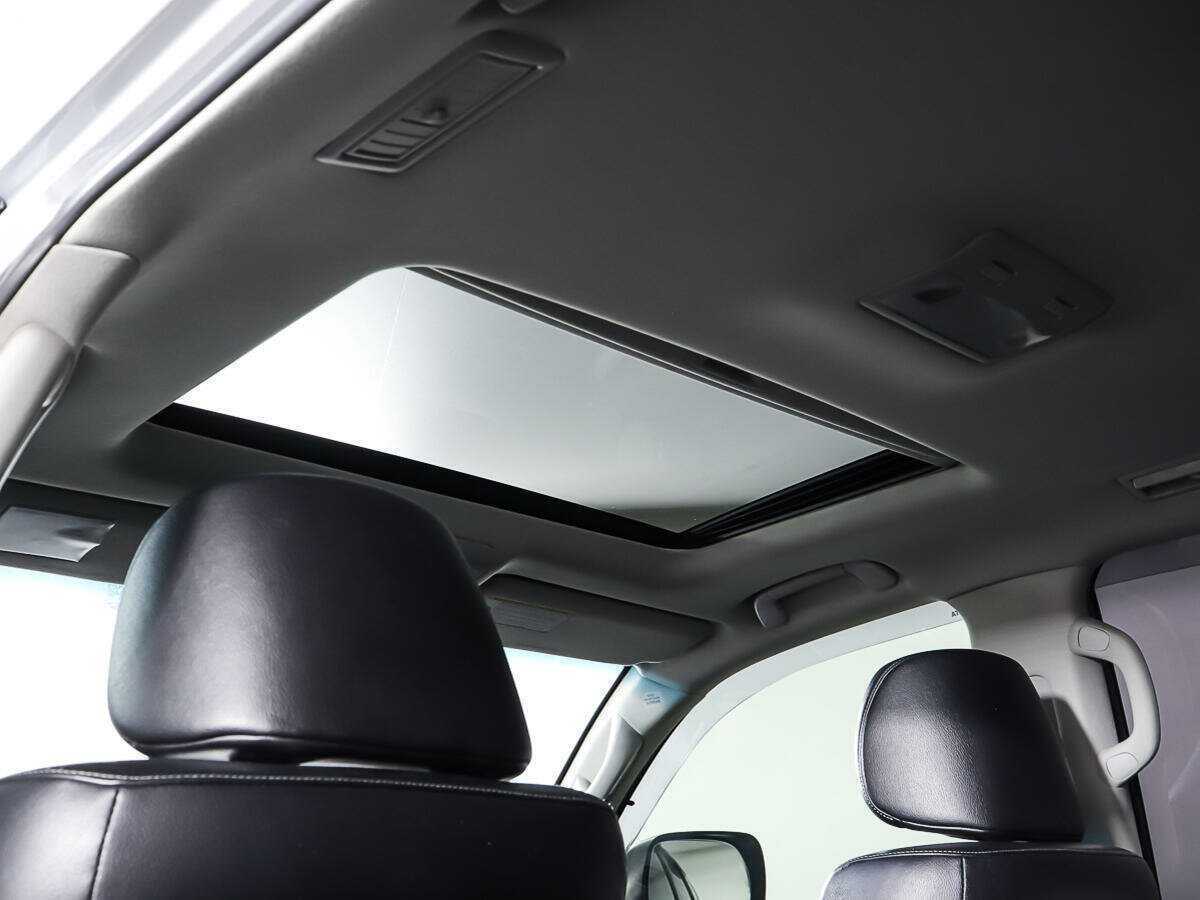 Купить Toyota Land Cruiser, 2011, 301 457 км, фото №18