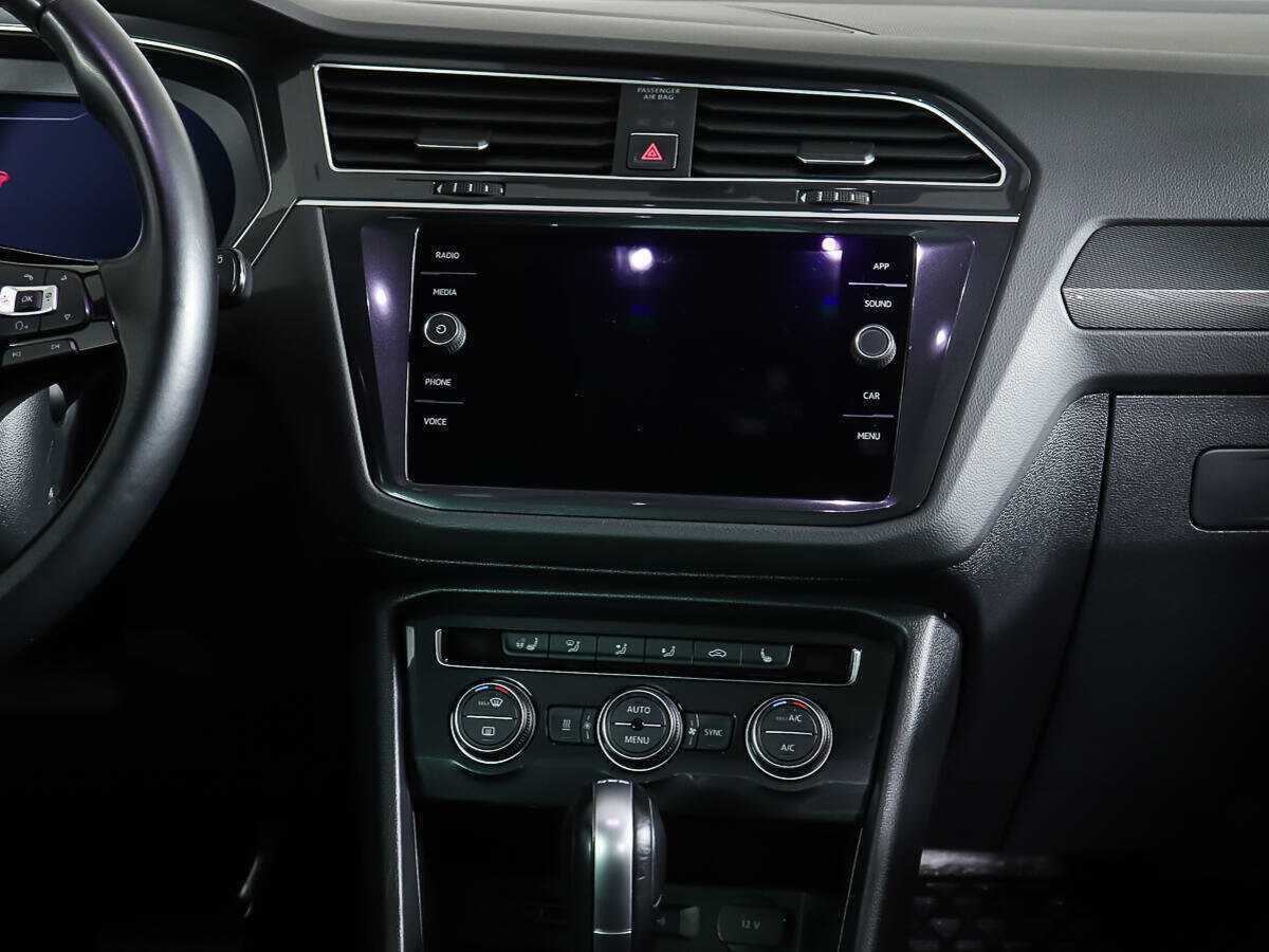 Купить Volkswagen Tiguan, 2017, 45 484 км, фото №12