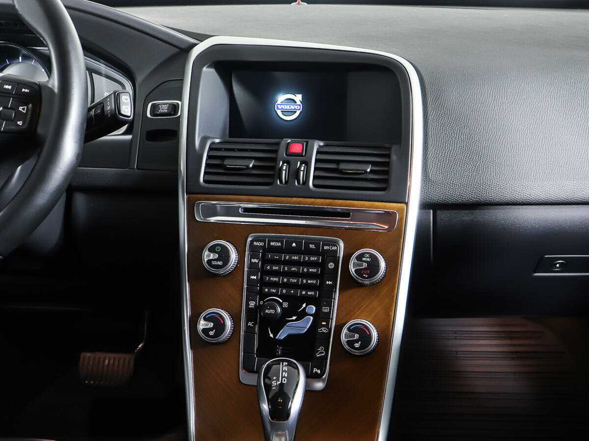 Купить Volvo XC60, 2015, 95 593 км, фото №12