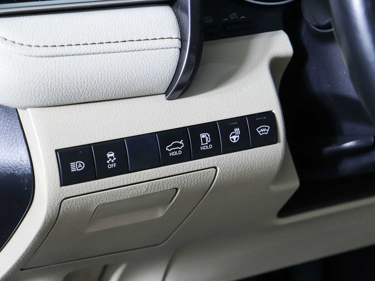 Купить Toyota Camry, 2019, 80 000 км, фото №20