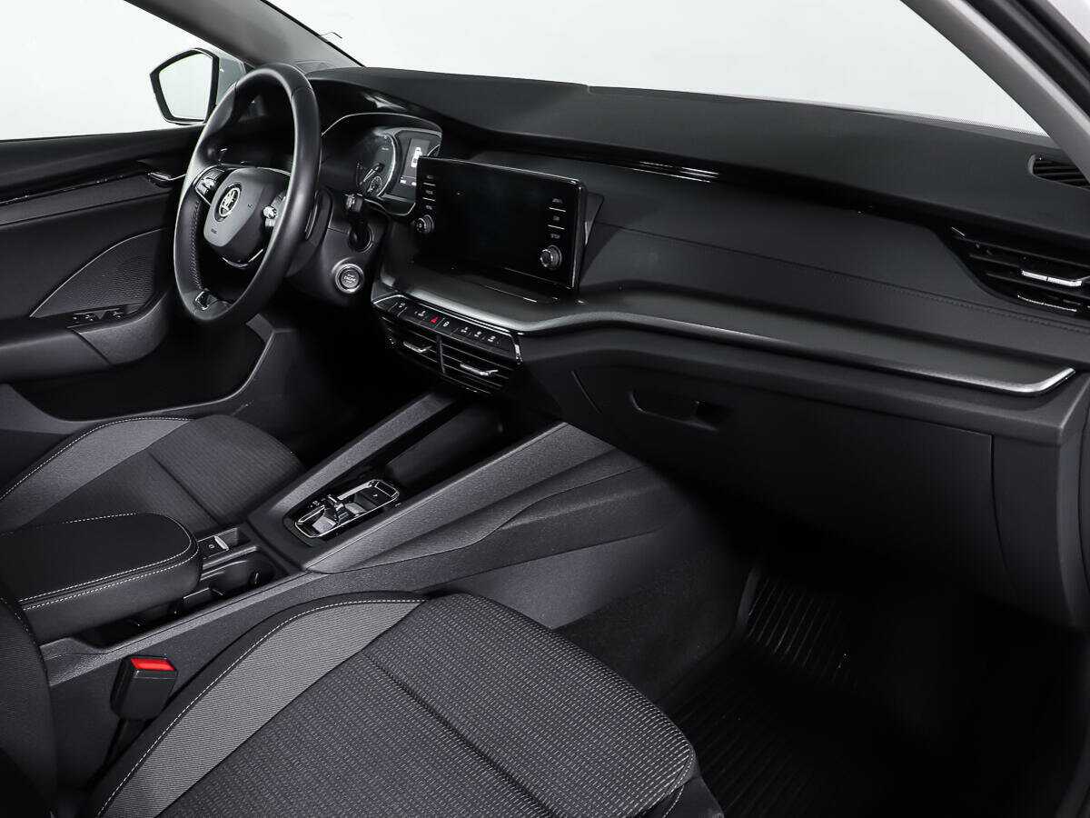 Купить Skoda Octavia, 2021, 34 302 км, фото №8