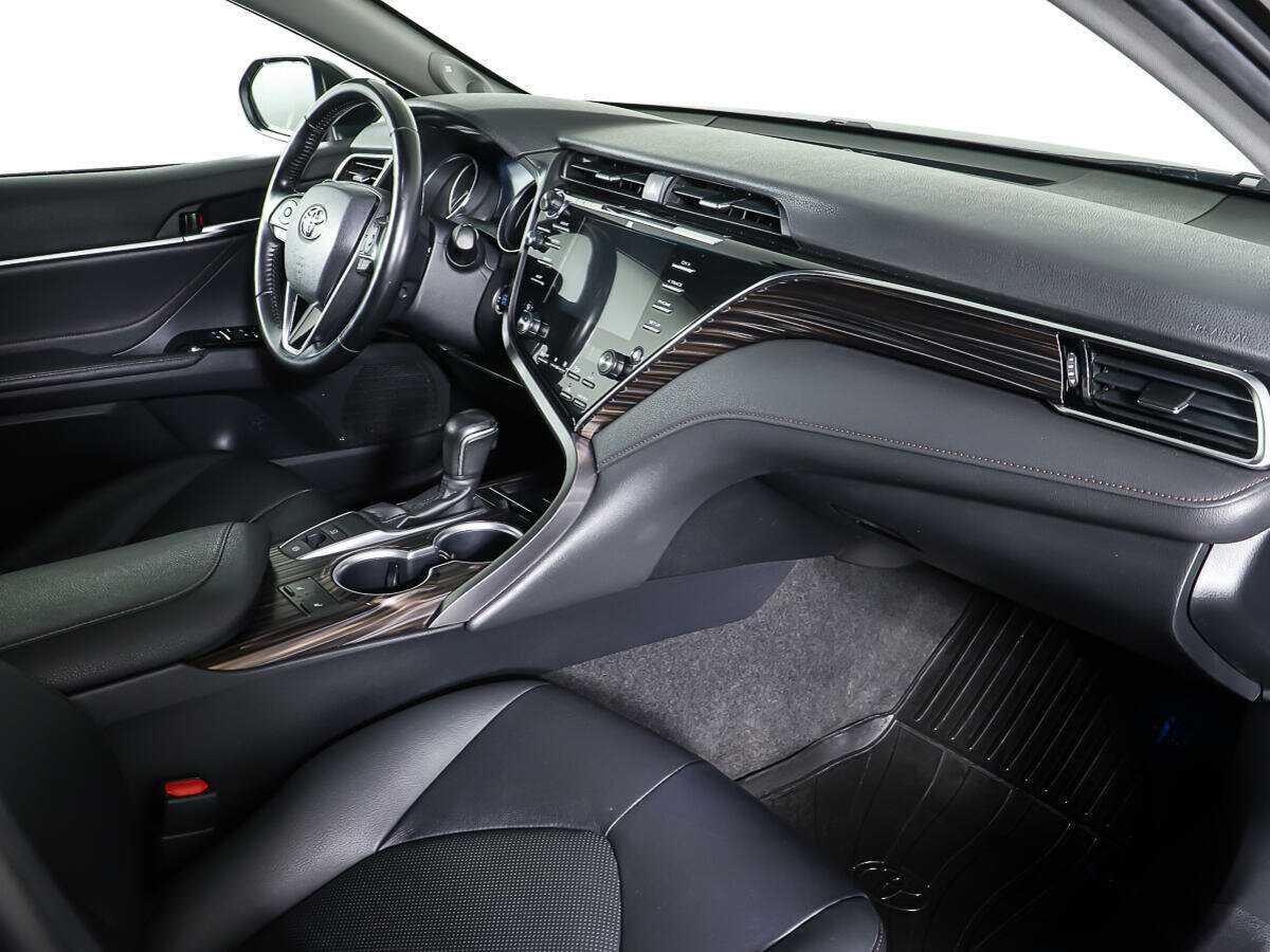 Купить Toyota Camry, 2020, 88 000 км, фото №9