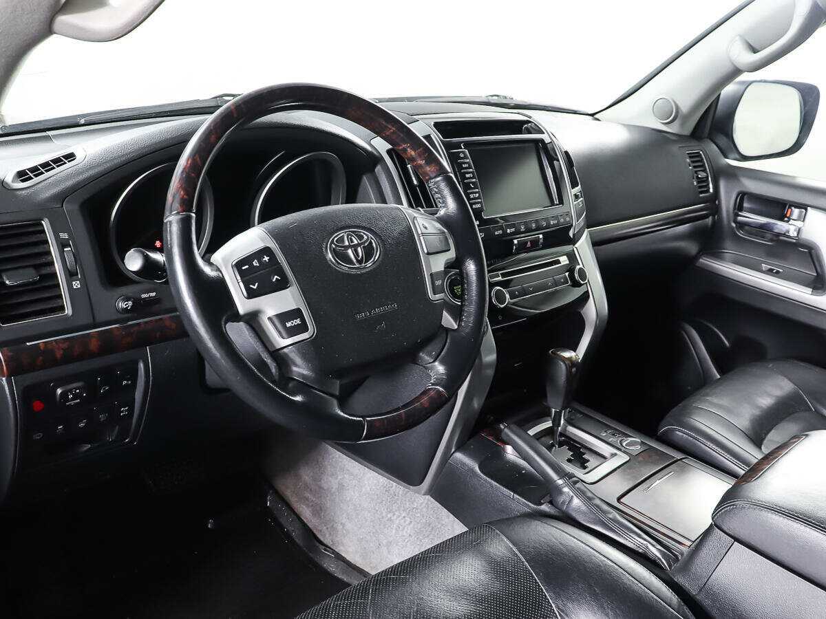 Купить Toyota Land Cruiser, 2012, 161 100 км, фото №14