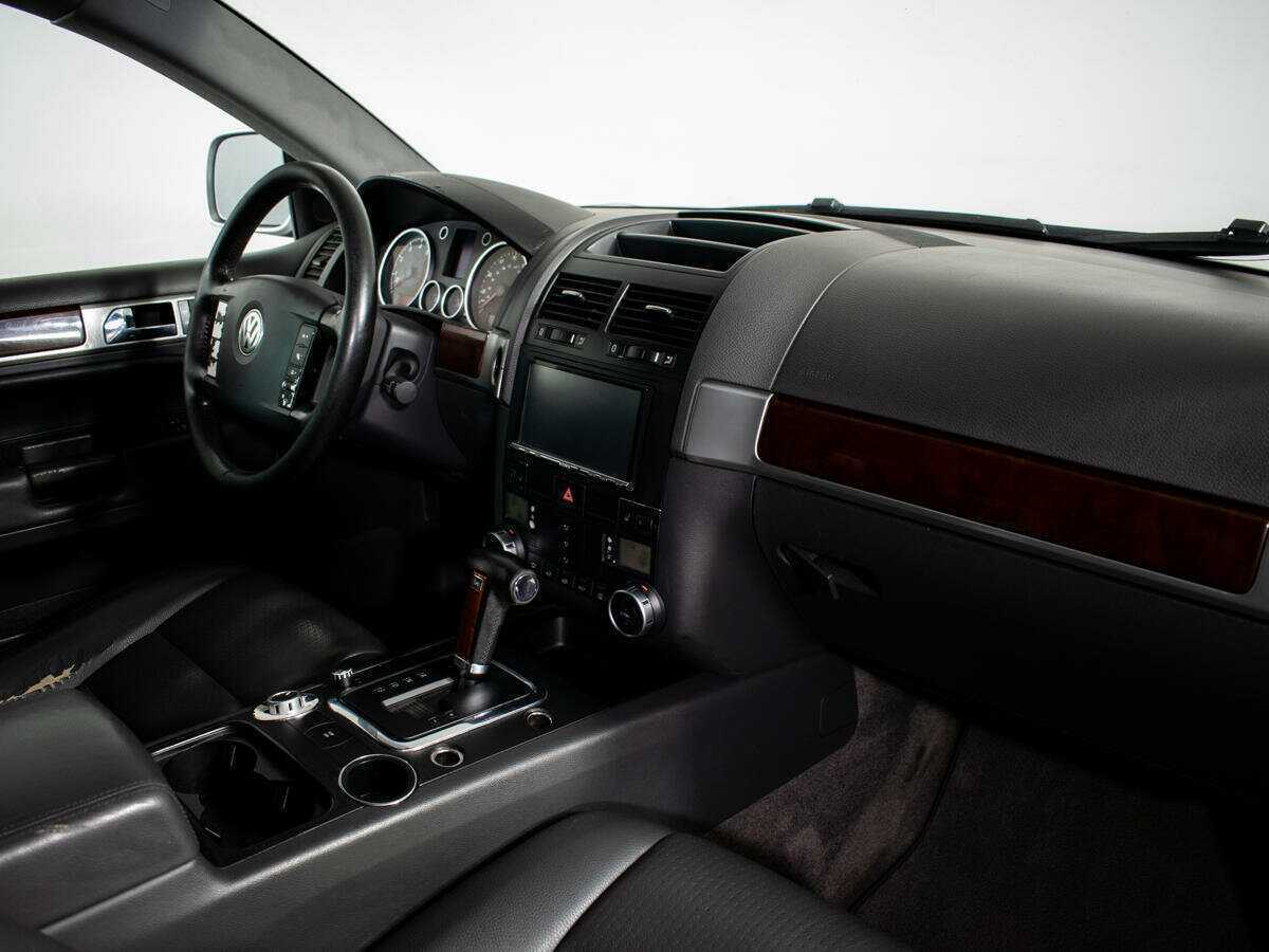 Купить Volkswagen Touareg, 2003, 356 200 км, фото №9