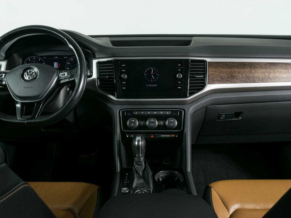 Купить Volkswagen Teramont, 2018, 89 500 км, фото №12