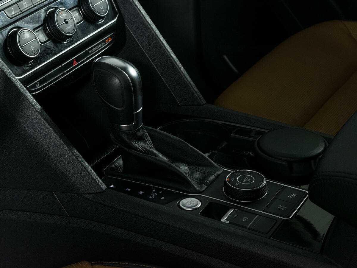 Купить Volkswagen Teramont, 2018, 89 500 км, фото №18