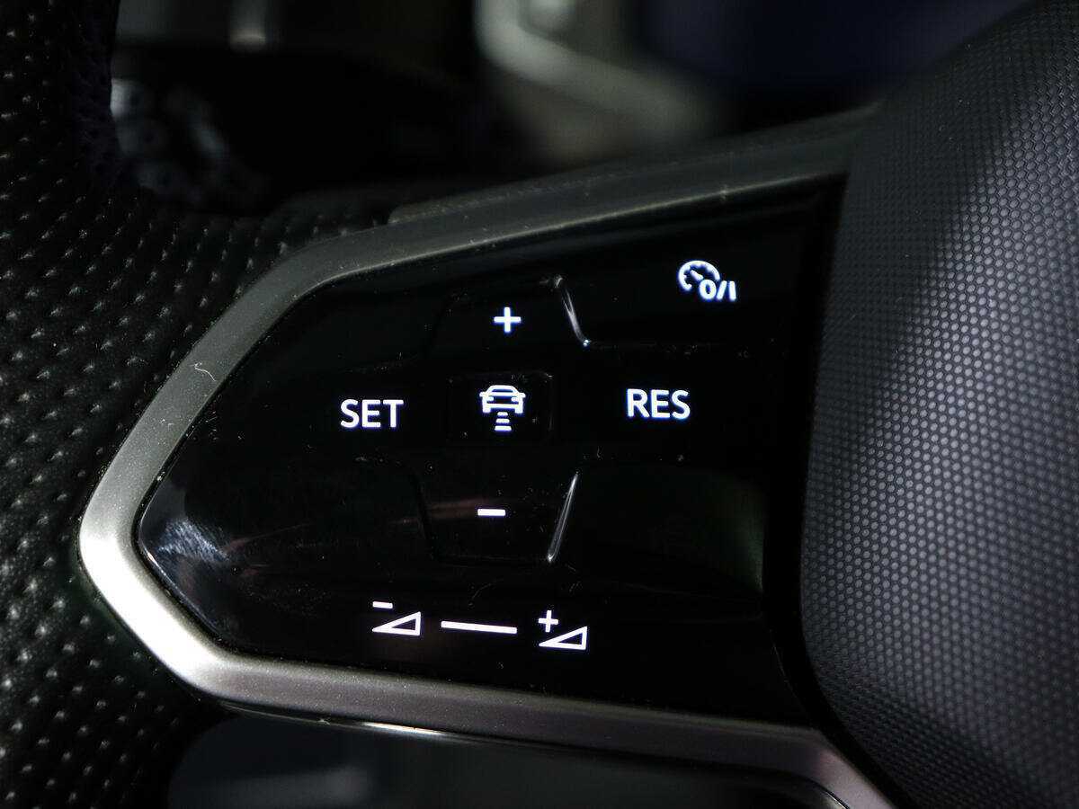 Купить Volkswagen Tiguan, 2021, 40 995 км, фото №22