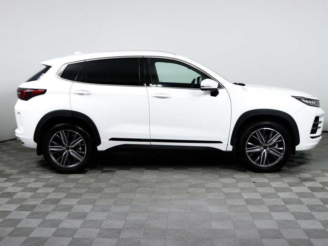 Купить EXEED LX, 2022, 6 932 км, фото №4