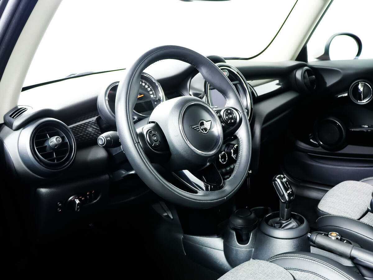 Купить Mini Hatch Cooper S, 2019, 46 565 км, фото №13